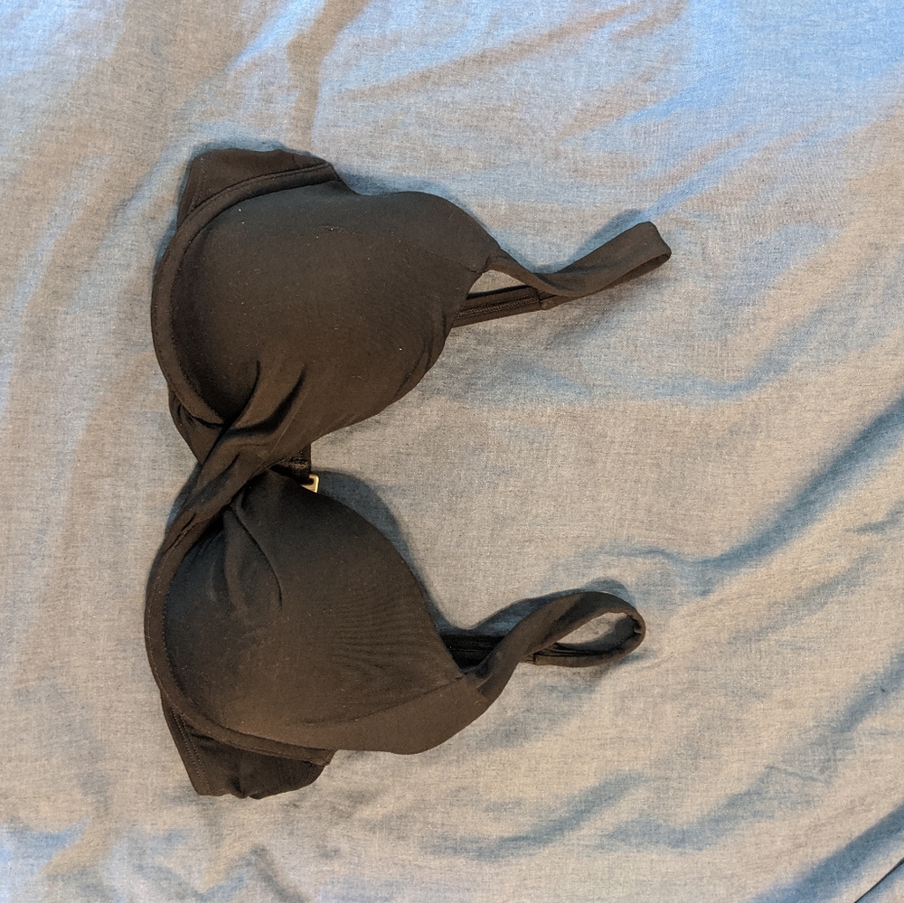 Athleta Twist Up Bikini Top